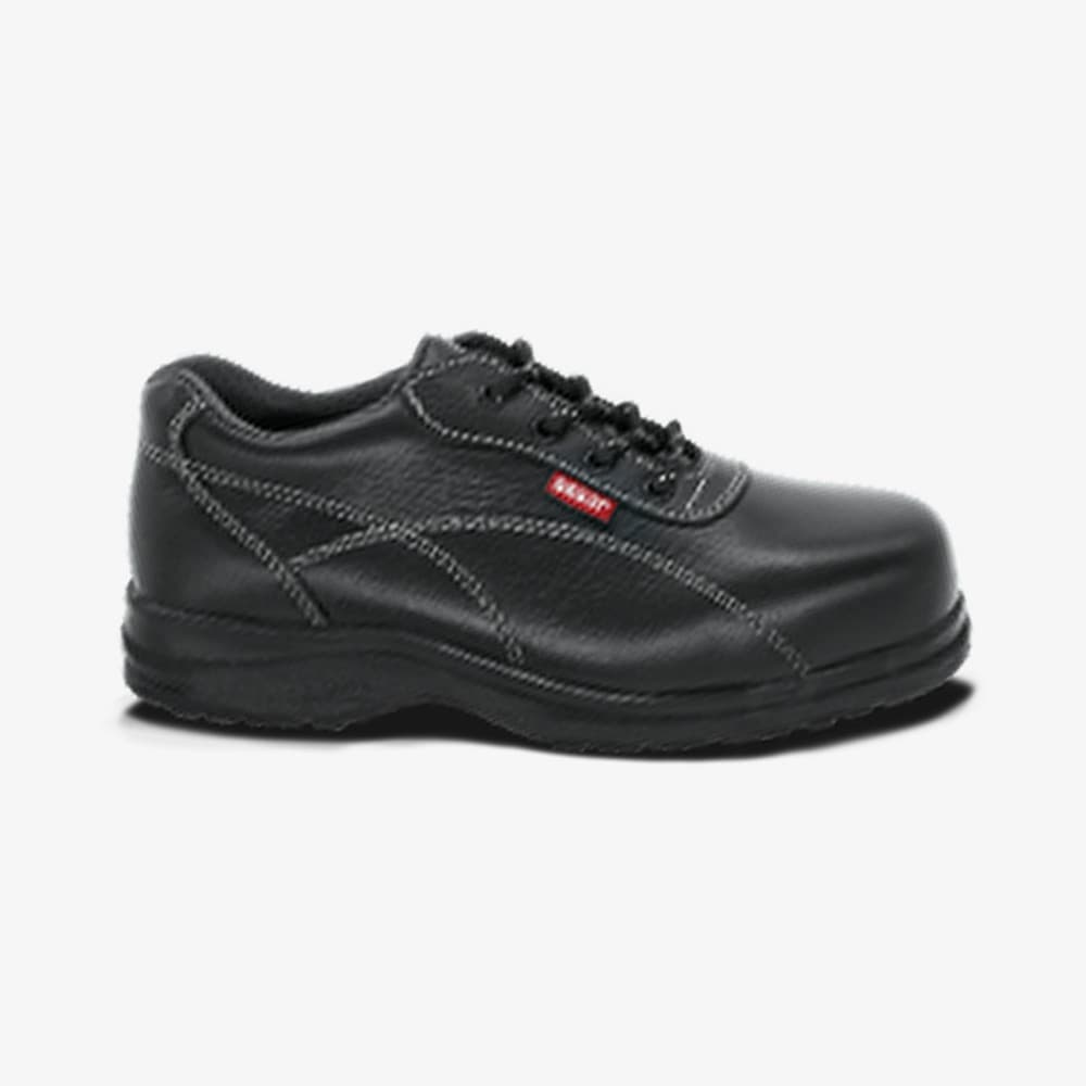 Oscar 901 Black Lace Up Low Cut SBP safety shoe